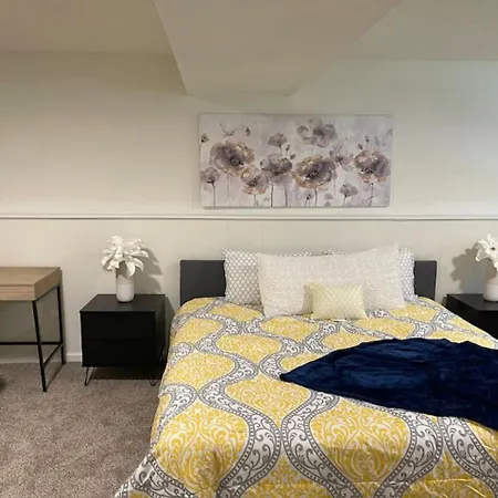 Escape To Tranquility In Our Spacious 4-Bedroom Retreat
